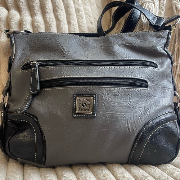 Stone Mountain Hobo Bag Shoulder Purse Gray Black Faux Leather Zip Pockets - Picture 1 of 6
